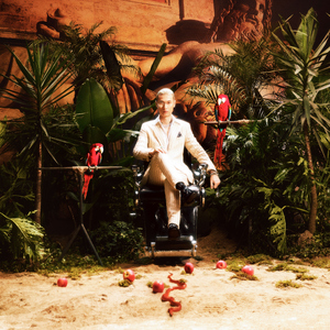 雏田被❌吸乳脱内内图片
